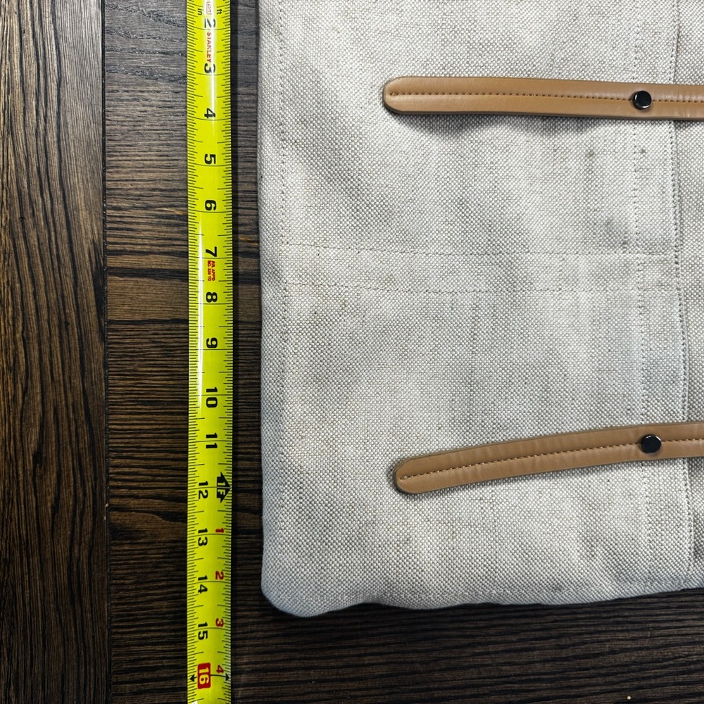 Sherpani Cream and Tan Tote Bag - Picture 8 of 9